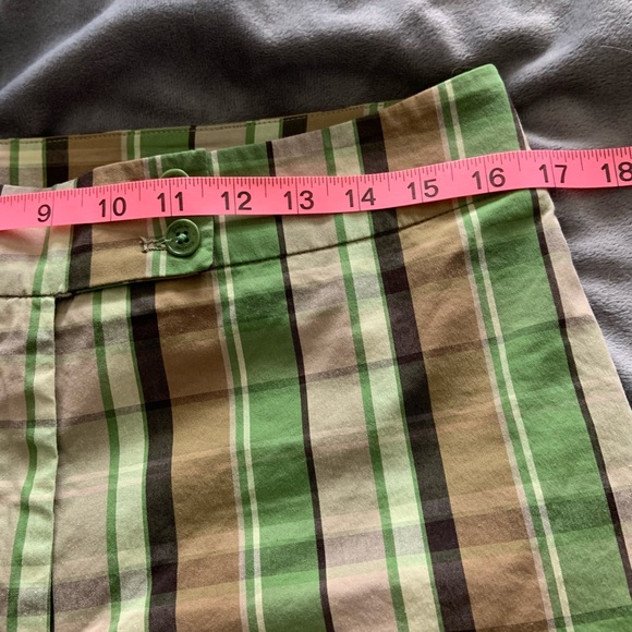 Plaid Bermuda shorts new condition - Picture 4 of 5